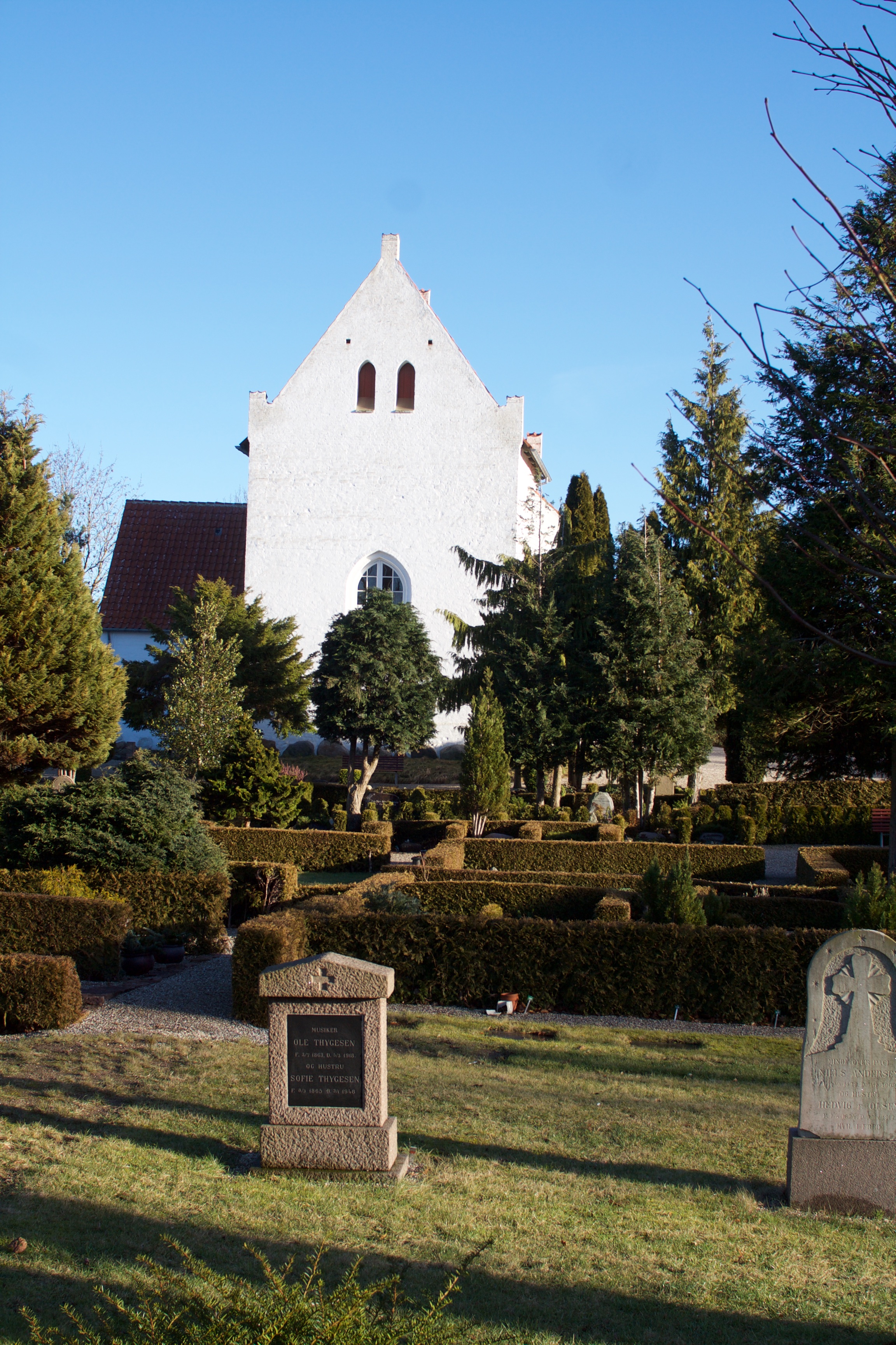 Gevninge kirkegård er en stemningsfuld have.